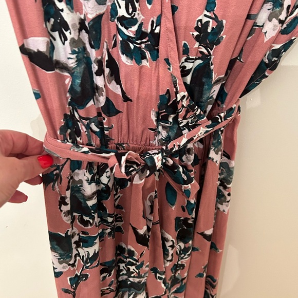 Splendid Maxi Dress - Picture 3 of 5